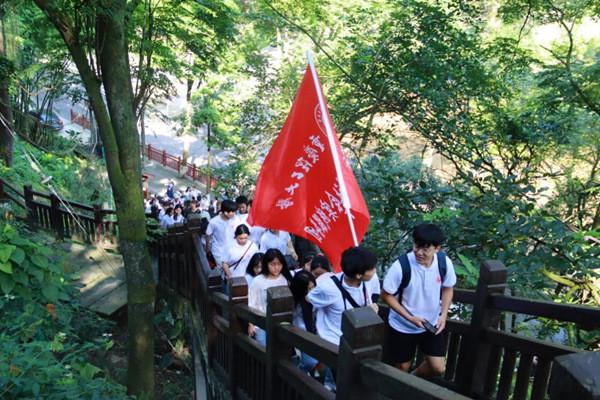 男生应该怎样去独立?问答网-专注于解决您的问题